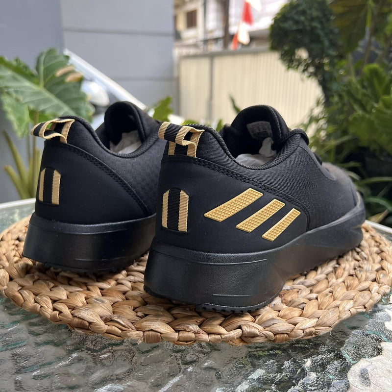 Adidas-IU6391-Base-Fort M