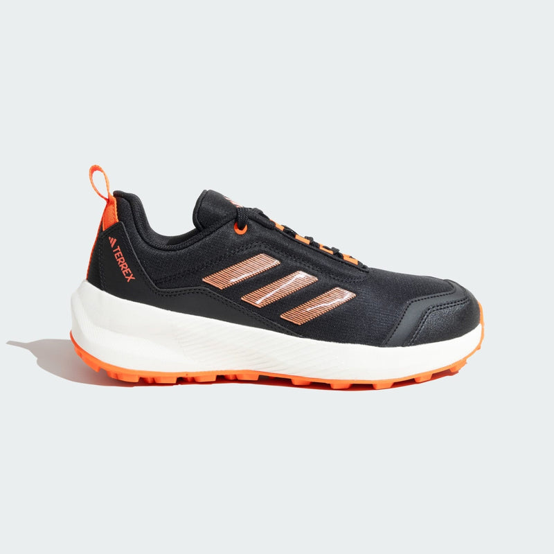 Adidas-IV5008-TRAMP PRO M